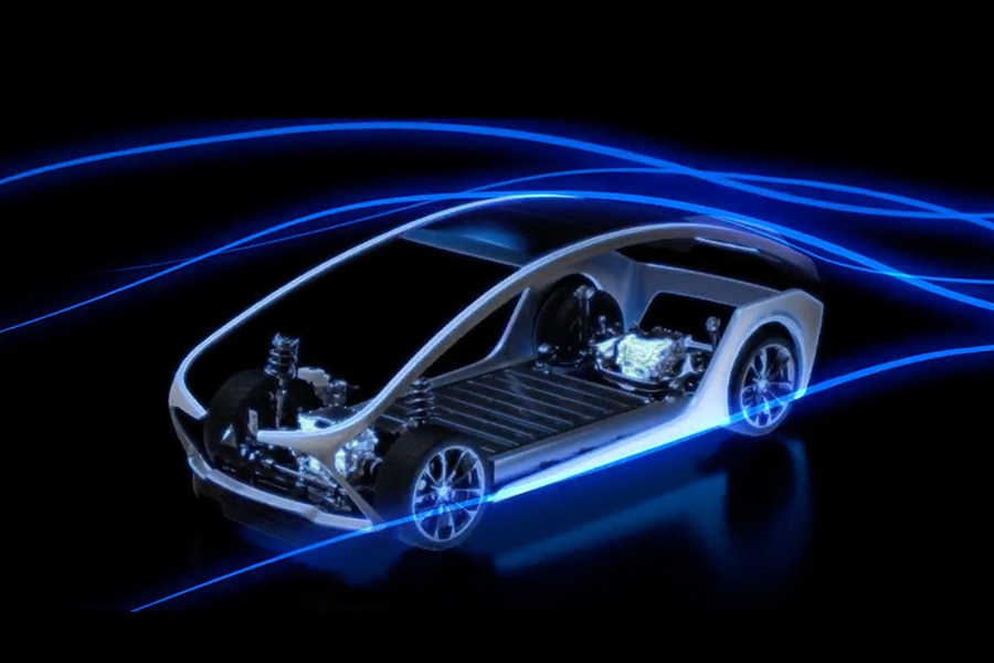 内部部品が見える半透明の未来的な車のシャーシ