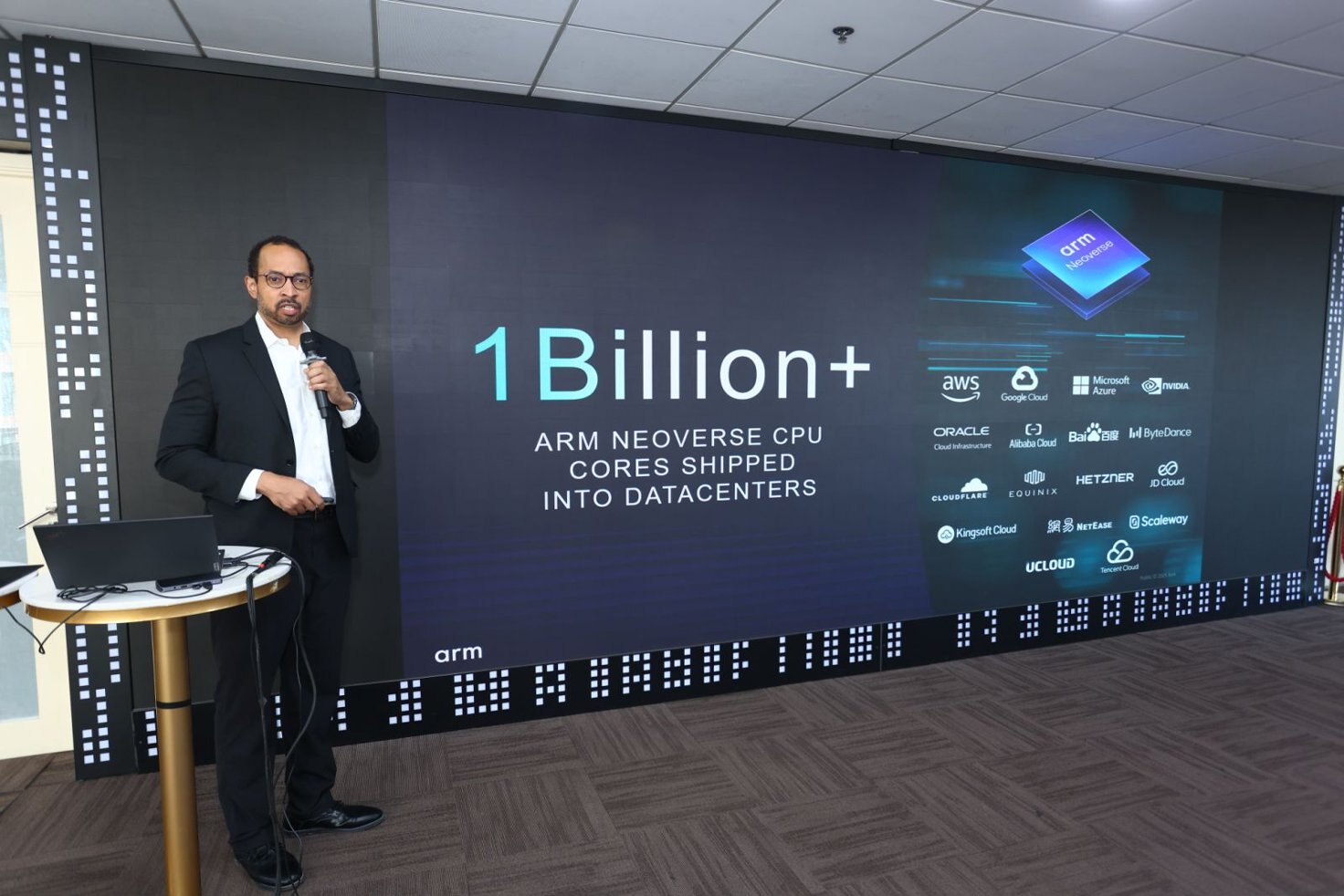 Arm Neoverse 平台已被全球头部云服务提供商广泛采用，核心部署量已超过 10 亿个