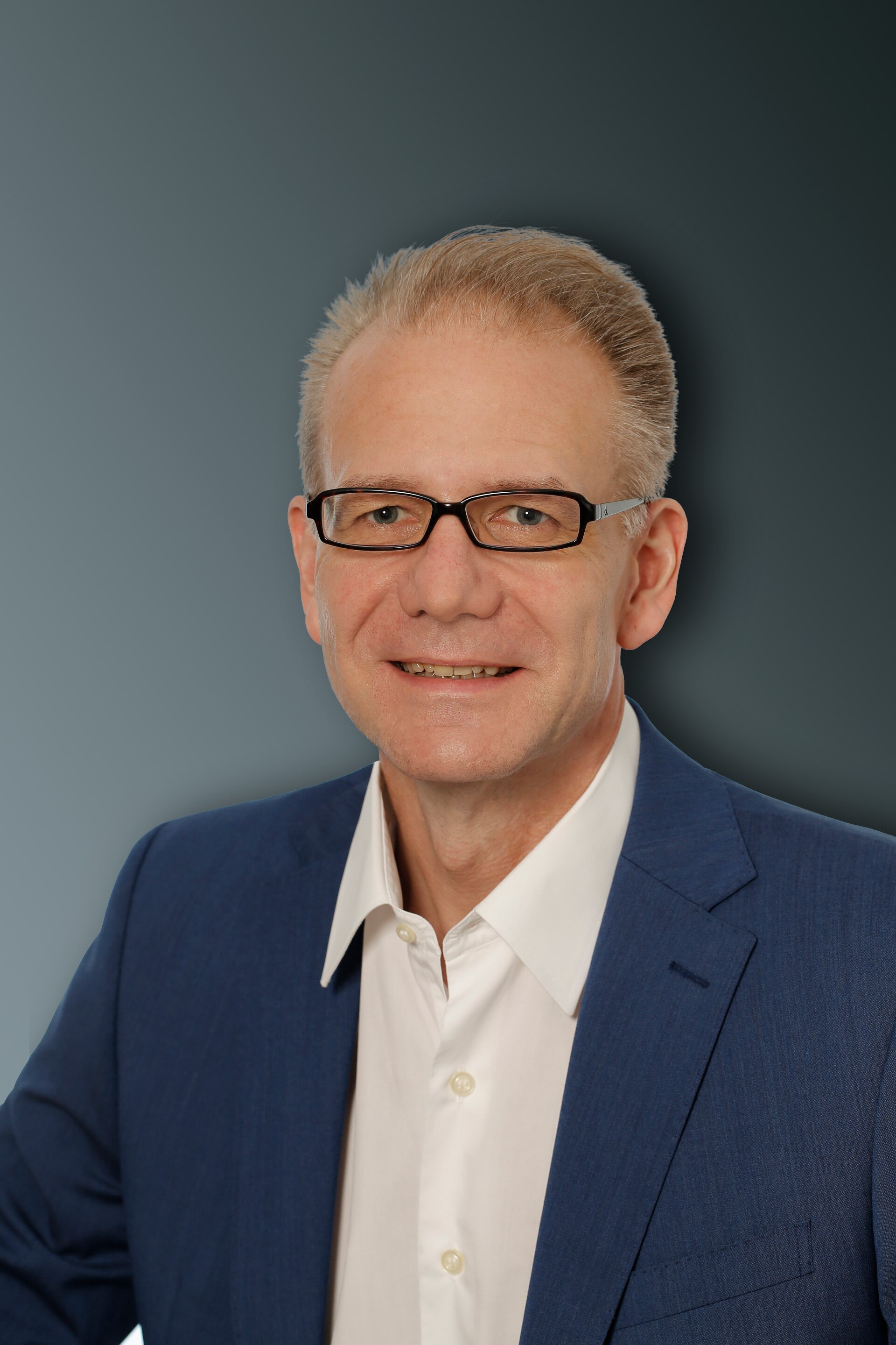 OpenSynergy GmbH contact: Matthias Stumpf