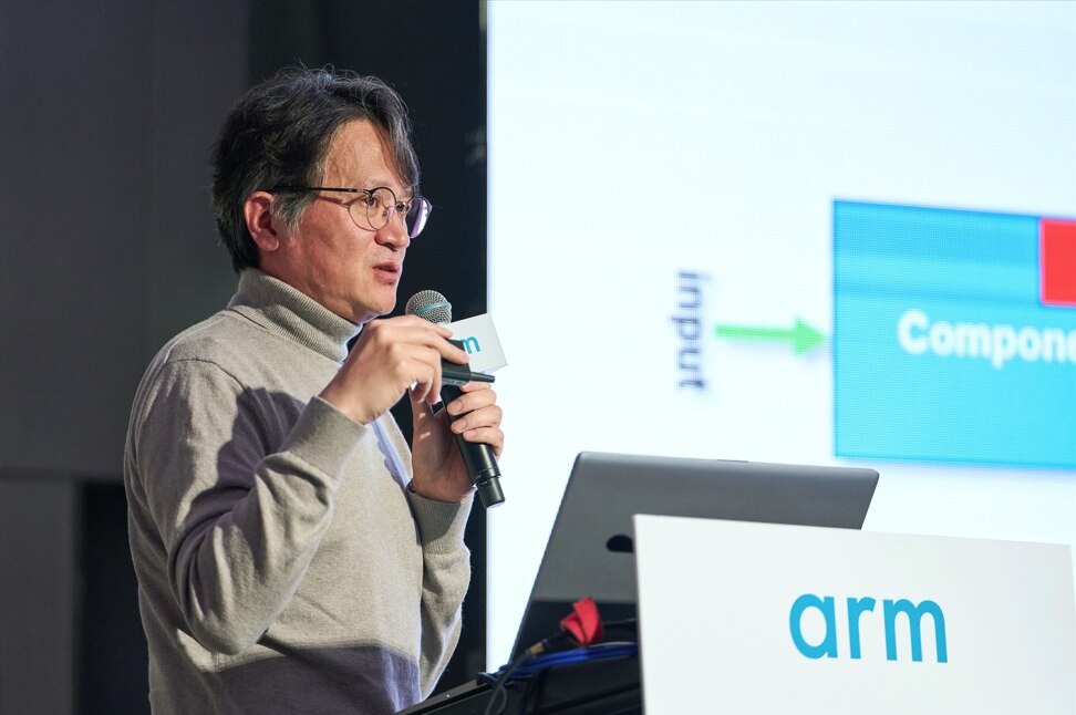 Neo Kang speaking at Arm Tech Symposia