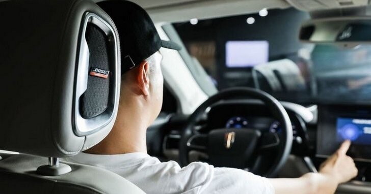 Industrial Noise Cancellation with Custom SoC